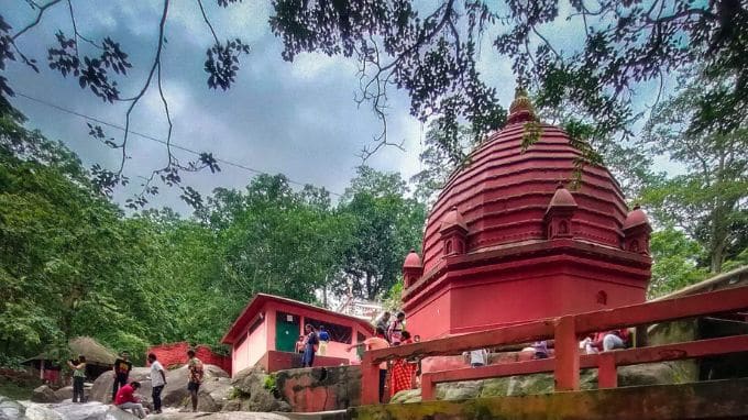 basistha temple - famous temples of guwahati