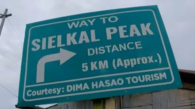 Tumjang Trek : Step by Step Guide To Mt. Sielkal Peak