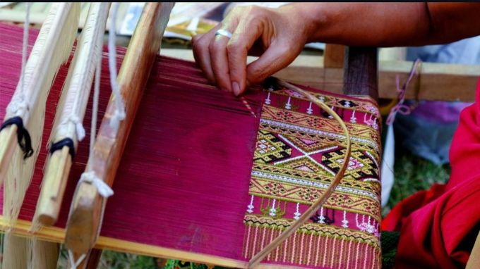 Handloom using Assam Silk