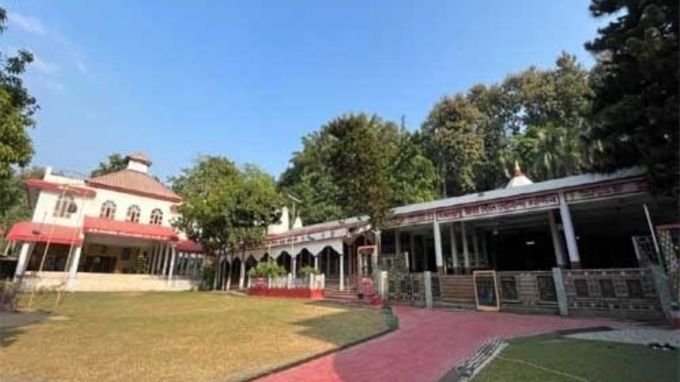 temples of north Guwahati : Doul Govinda